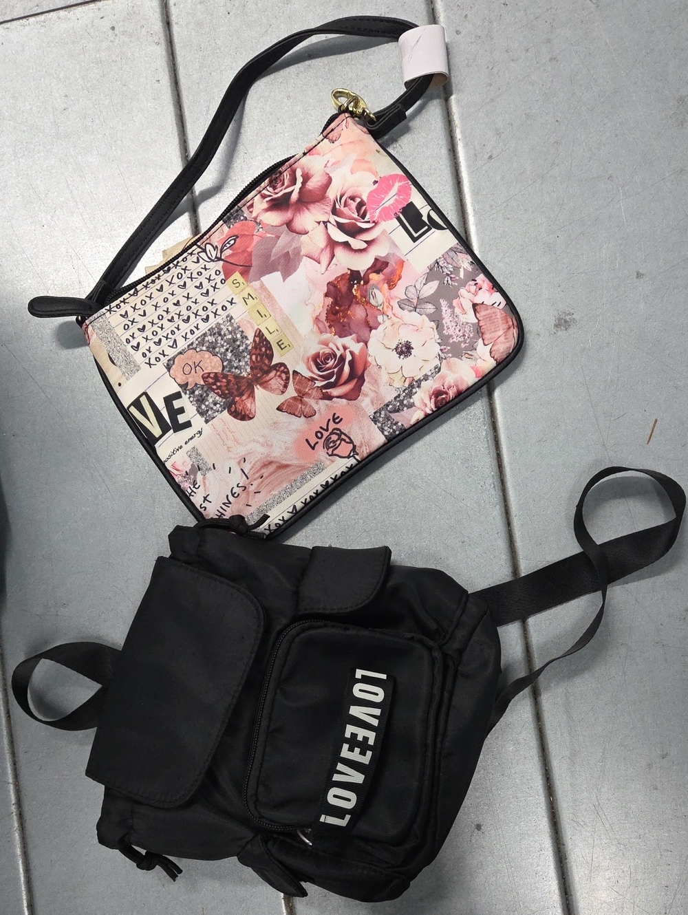Floral Patchwork Wristlet Clutch - Pink